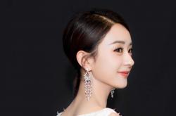 开云体育登录-双城记，秘鲁高原爆冷与曼城中场艺术背后的偶然与必然