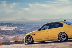 开云sport-速度的国度，中国车手在塞内加尔弯道锁定F1王冠