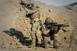 开云体育登录-德布劳内的最后一舞，争冠之夜，魔术师如何用两脚传球决定冠军归属？