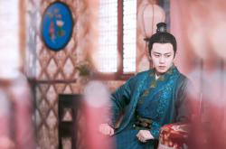 开云体育官网-绿茵场上的矛盾之争，佩德里的艺术爆发与奥地利式高压对马竞的战术压制