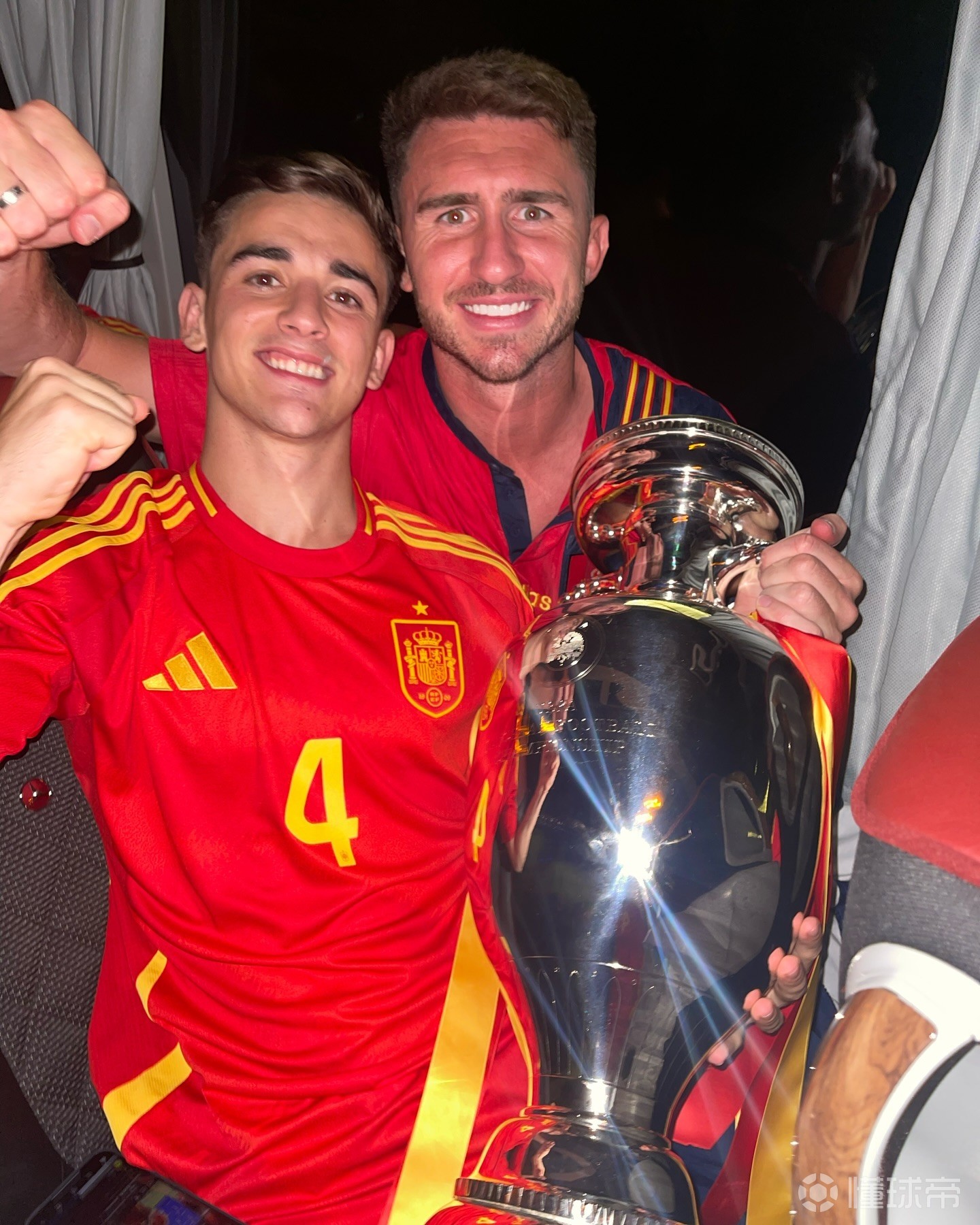 巴西爆冷克罗地亚，加维高光表现