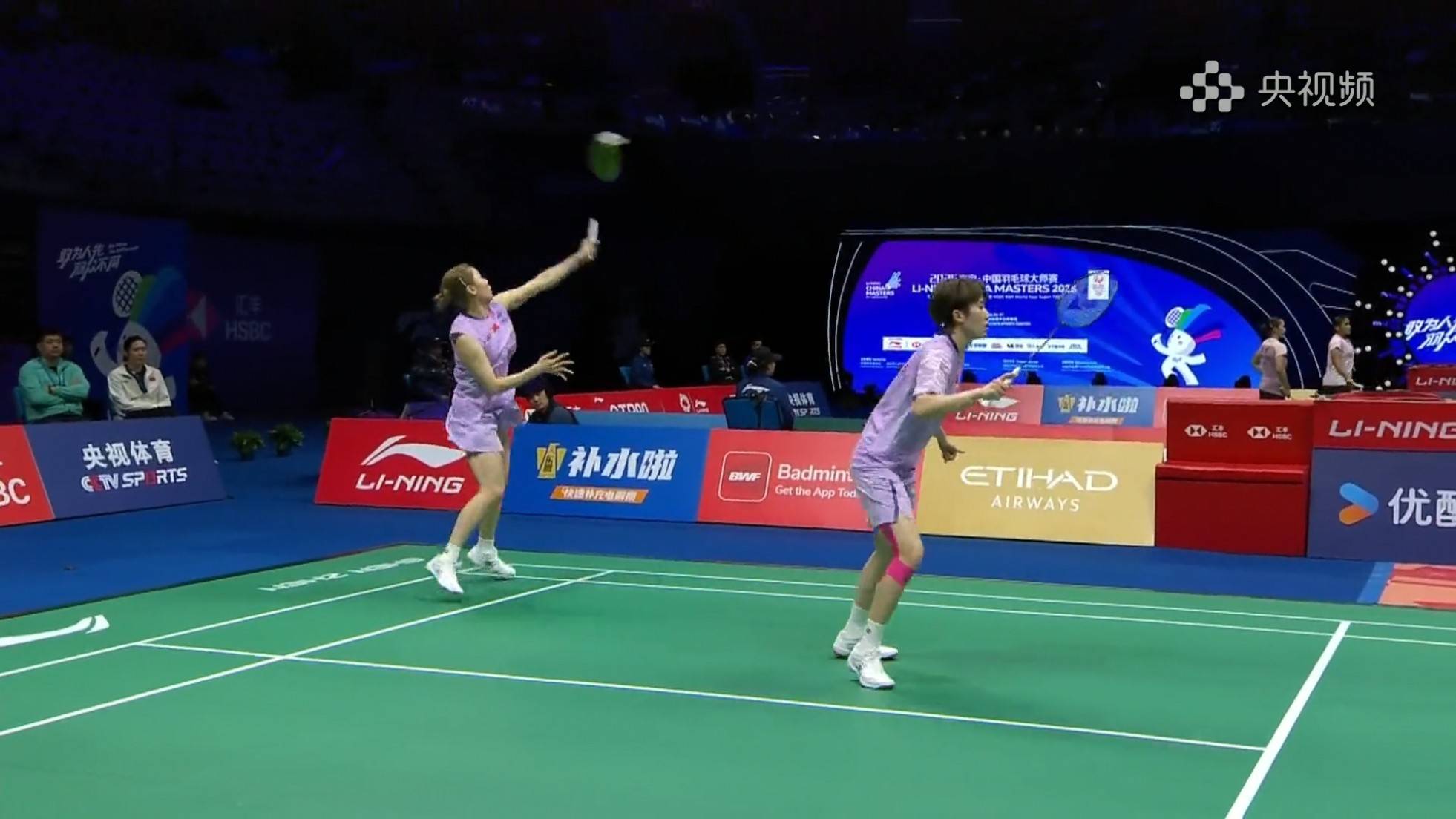 印尼羽毛球队横扫韩国羽毛球队，林丹制霸全场的简单介绍