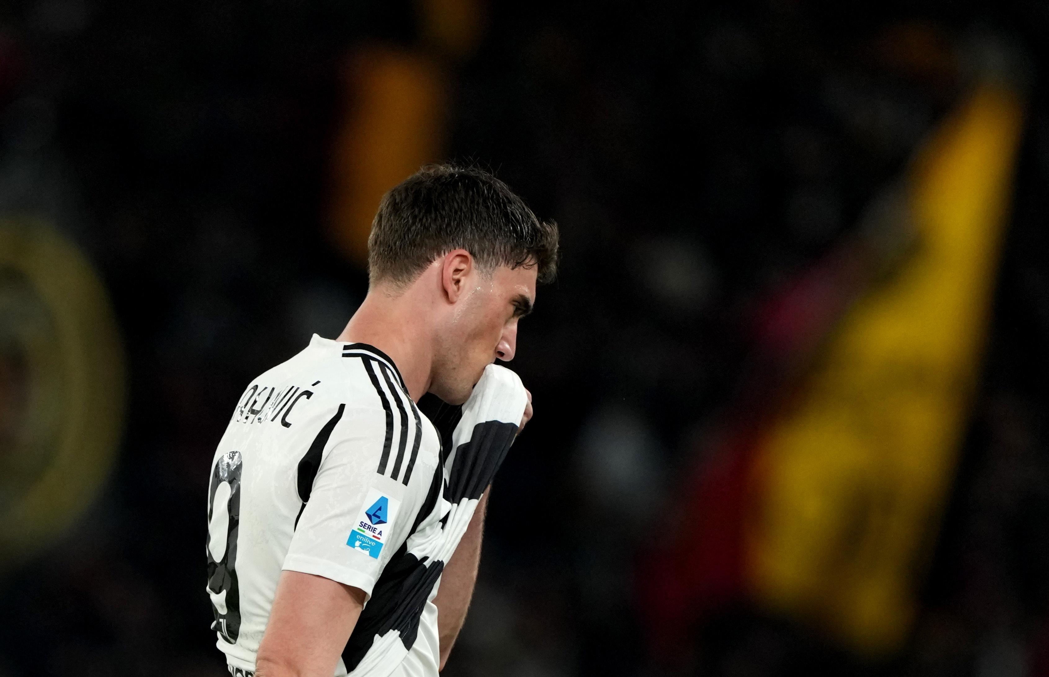 包含利物浦绝杀马赛，罗德里戈三分雨点燃全场的词条