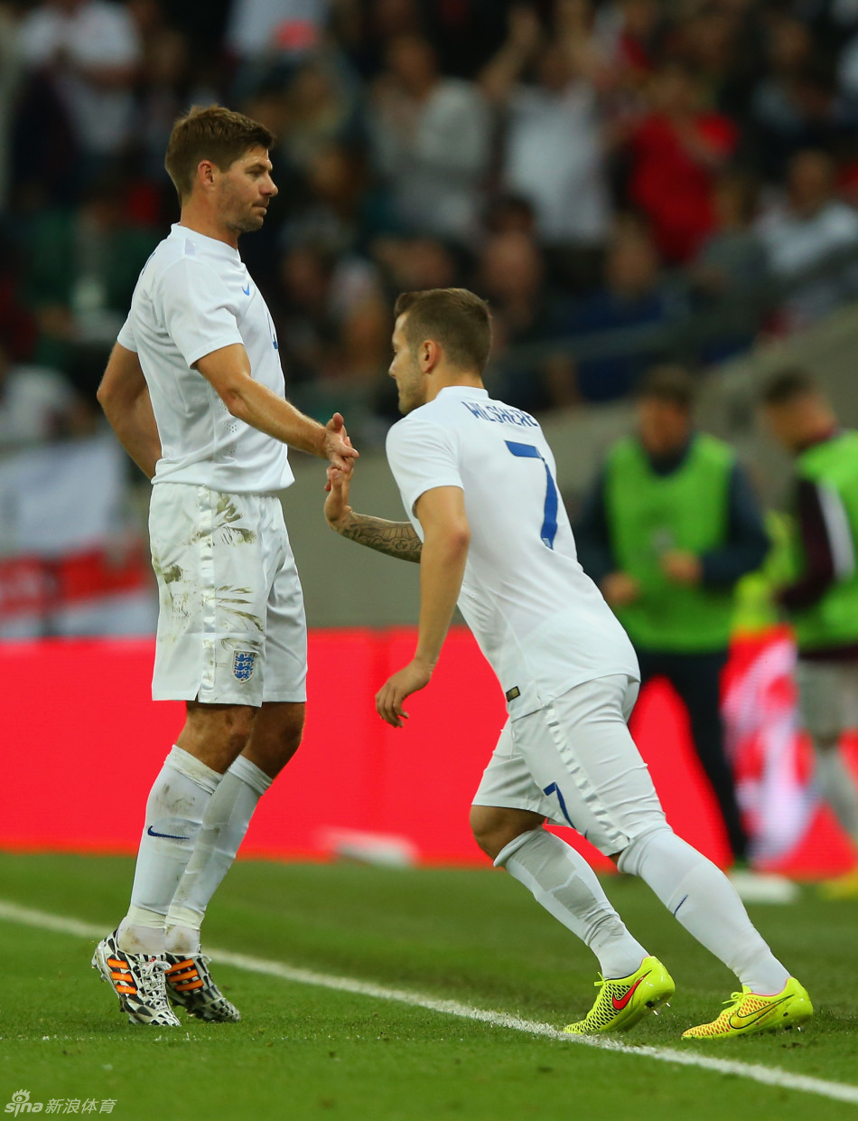 秘鲁碾压英格兰,托雷斯一己之力扛起全队 秘鲁碾压英格兰,托雷斯一己之力扛起全队