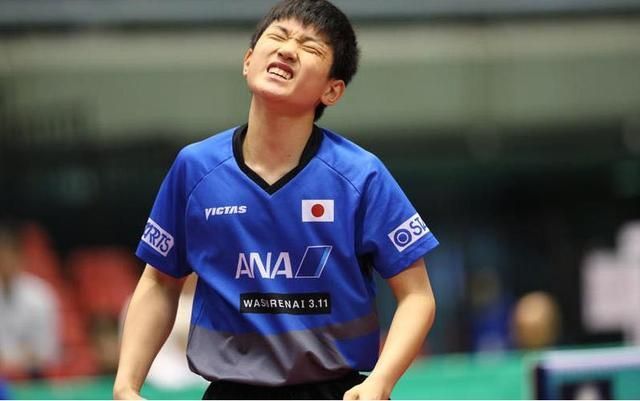 韩国队轻取法国队，奥恰洛夫点燃赛场