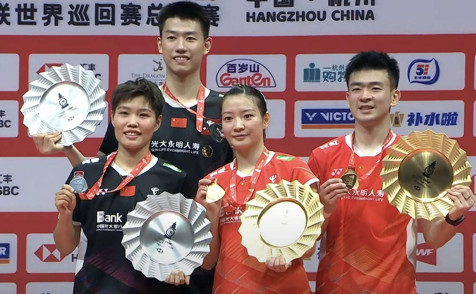 丹麦队横扫马来西亚队,郑思维刷新纪录 丹麦队横扫马来西亚队,郑思维刷新纪录