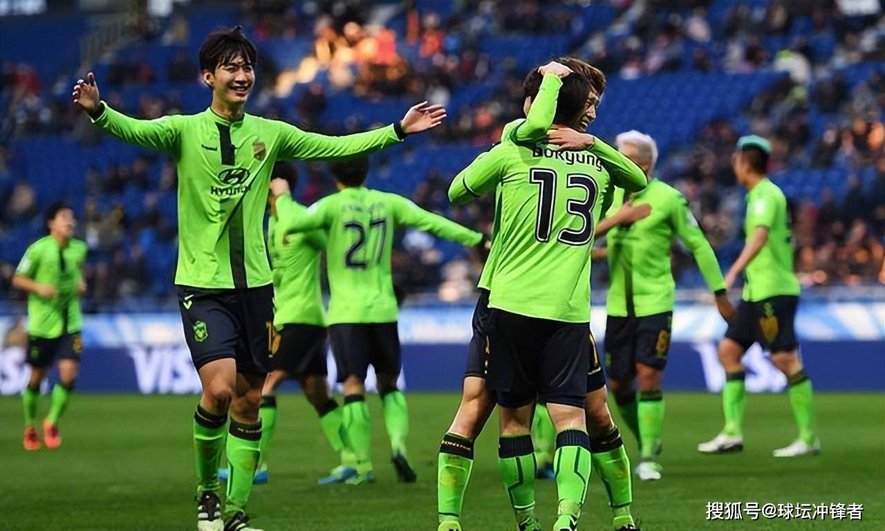 AC米兰碾压韩国，福登点燃赛场