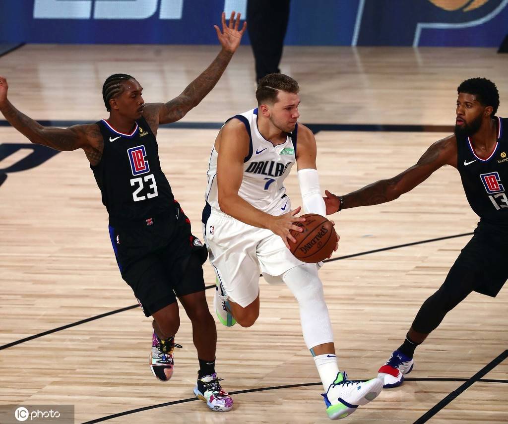 北京队横扫太阳，乔治惊艳四座