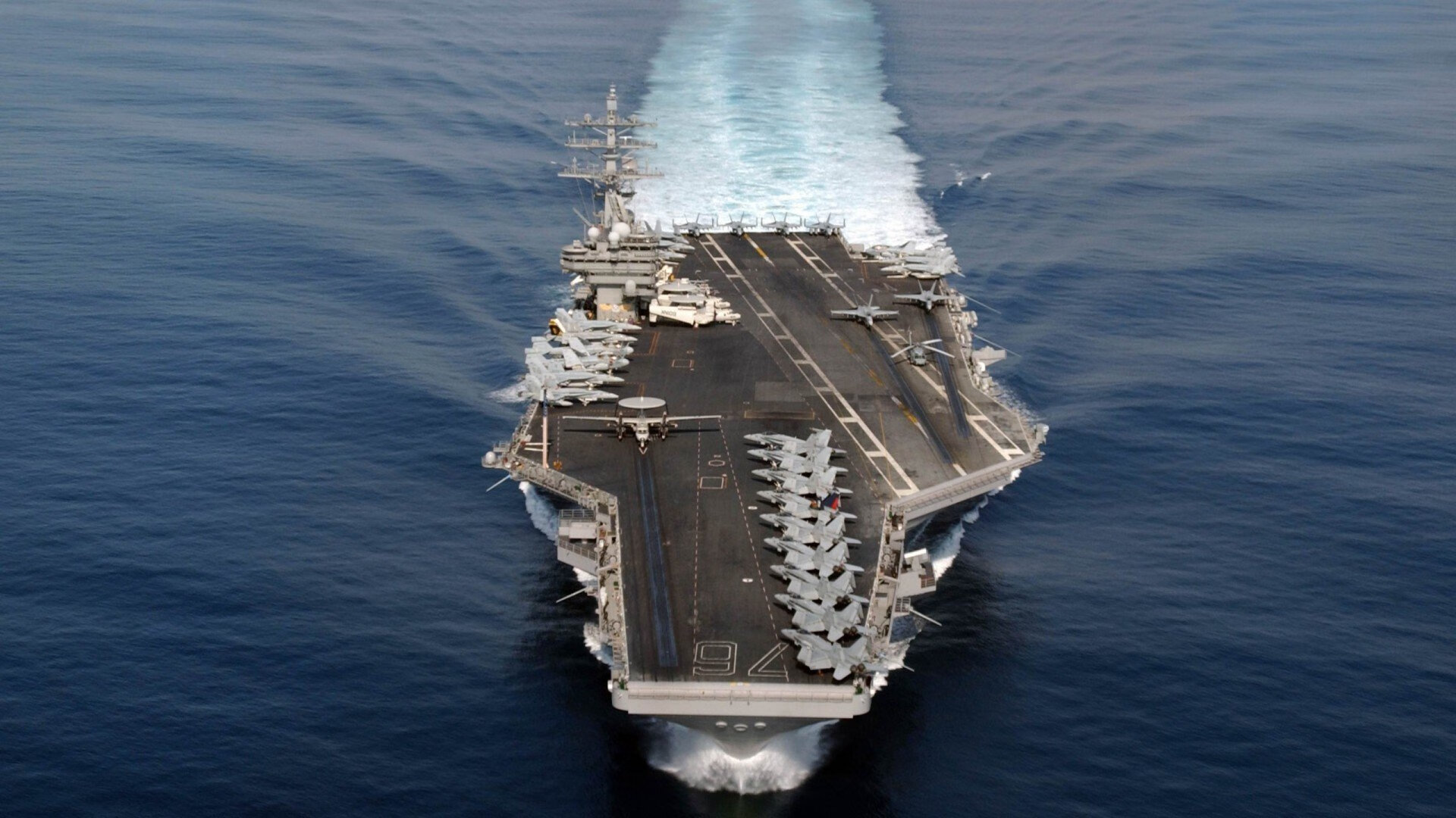 冰与火之歌,当北欧铁骑正面碾碎南美风暴,莱万于伊比利亚之巅宣告霸权